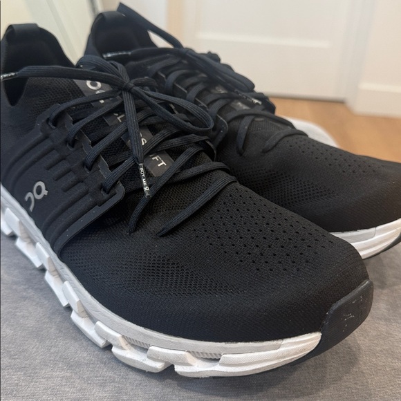 MENS CLOUDSWIFT 3 "ALL BLACK" COMFORTABLE ATHLETIC SNEAKERS SIZE 13 - Picture 8 of 11